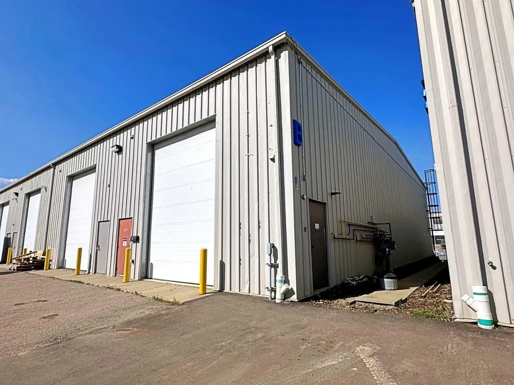 380 Mackenzie Boulevard Fort Mcmurray AB T9H 4C4
