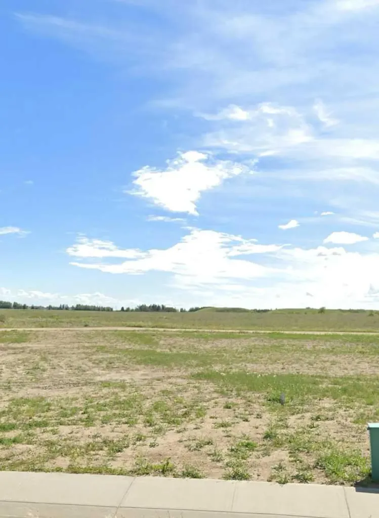 7507 37a Avenue Camrose AB T4V 5B8