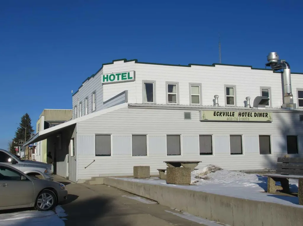 50 Street Eckville AB T0M 0X0