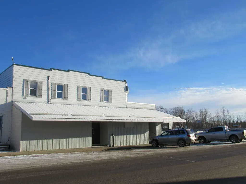 50 Street Eckville AB T0M 0X0