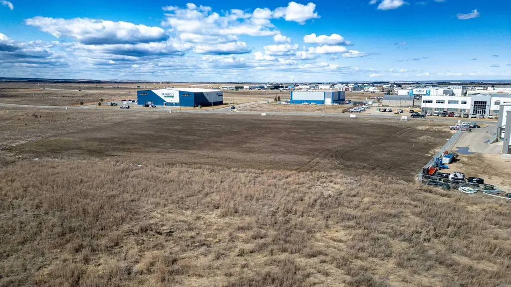 12009 97 Avenue Grande Prairie AB T8W 0J7