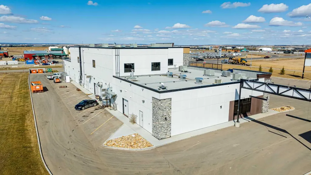 15502B 101 Street Clairmont AB T8V 0P7