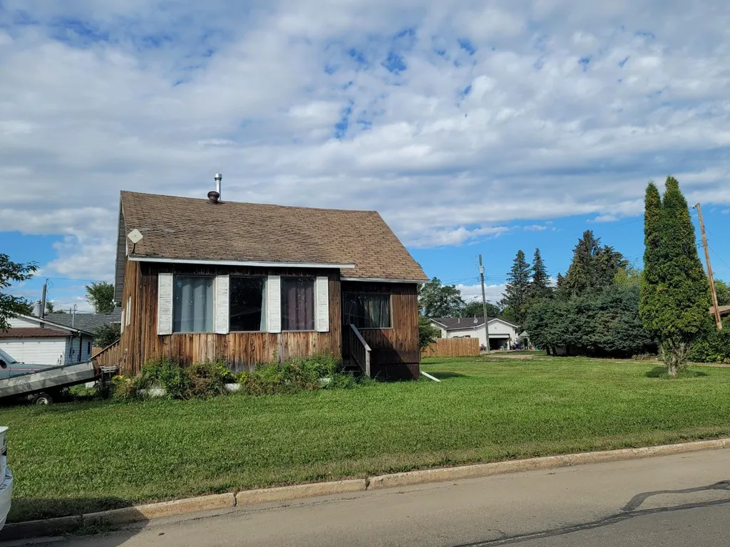 44 Street High Prairie AB T0G 1E0