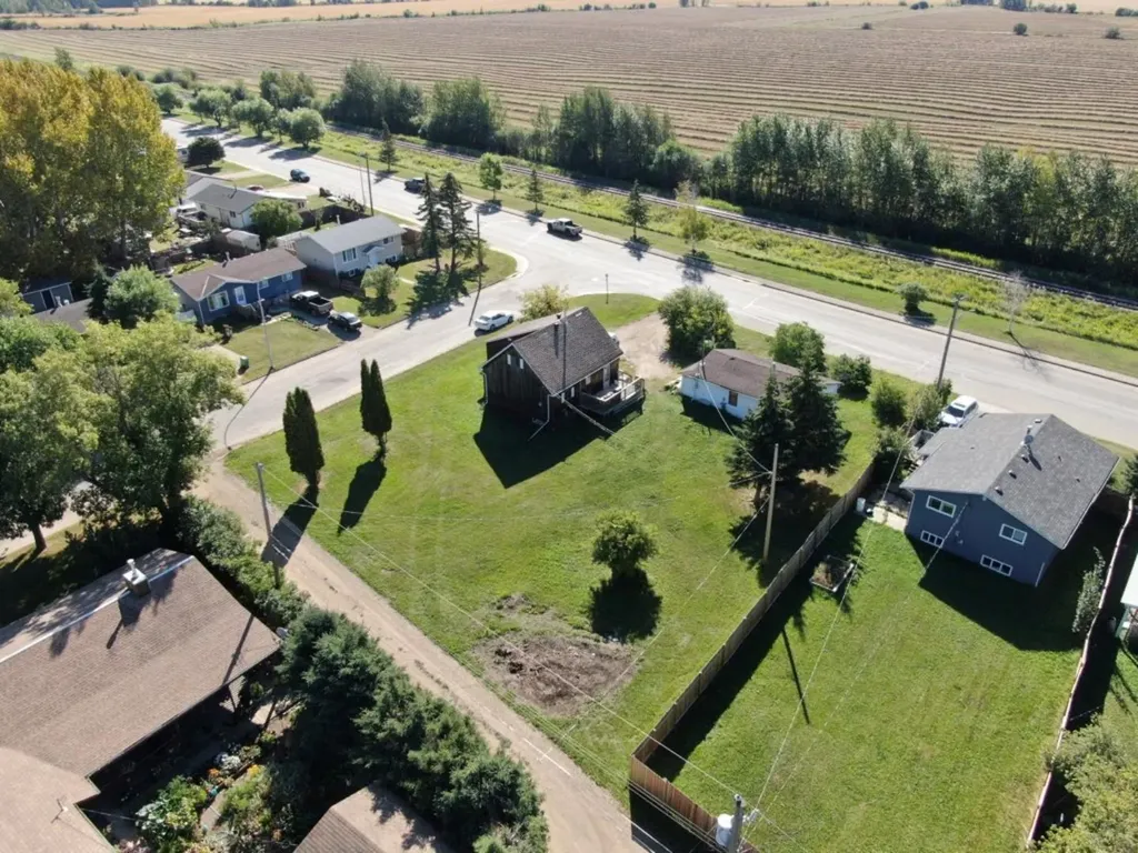 44 Street High Prairie AB T0G 1E0