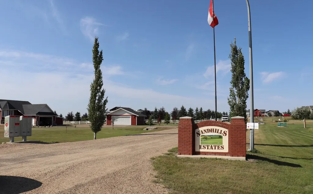 253050 Township Road 424 Rural Ponoka County AB T4J 1R1