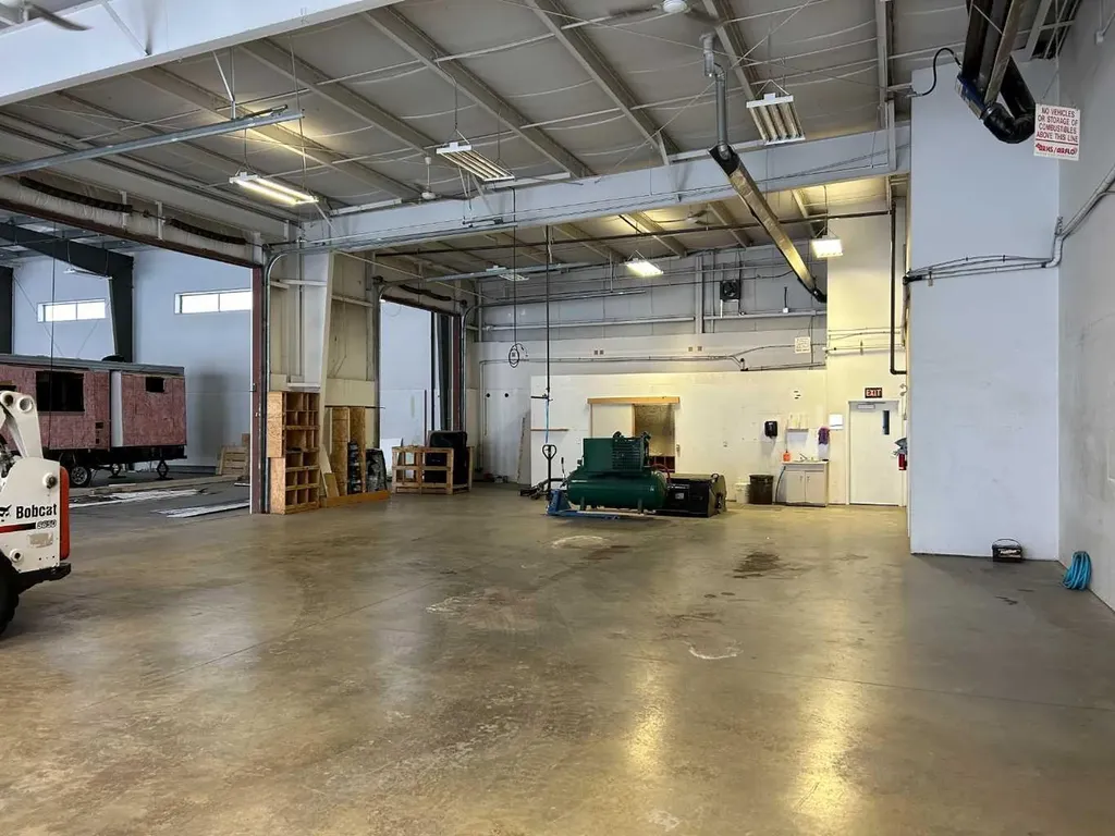 1780 49 Avenue Red Deer AB T4R 2N7