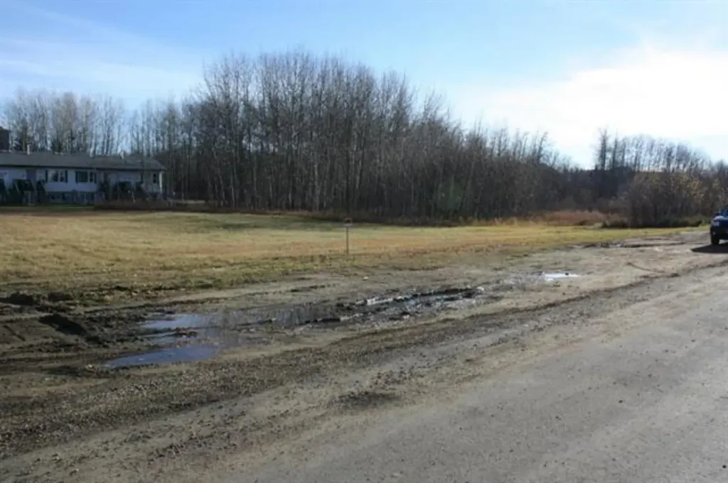 00 99 Street Lac La Biche AB T0A 2C0