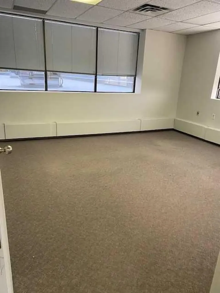 5115 49 Street Whitecourt AB T7S 1A1