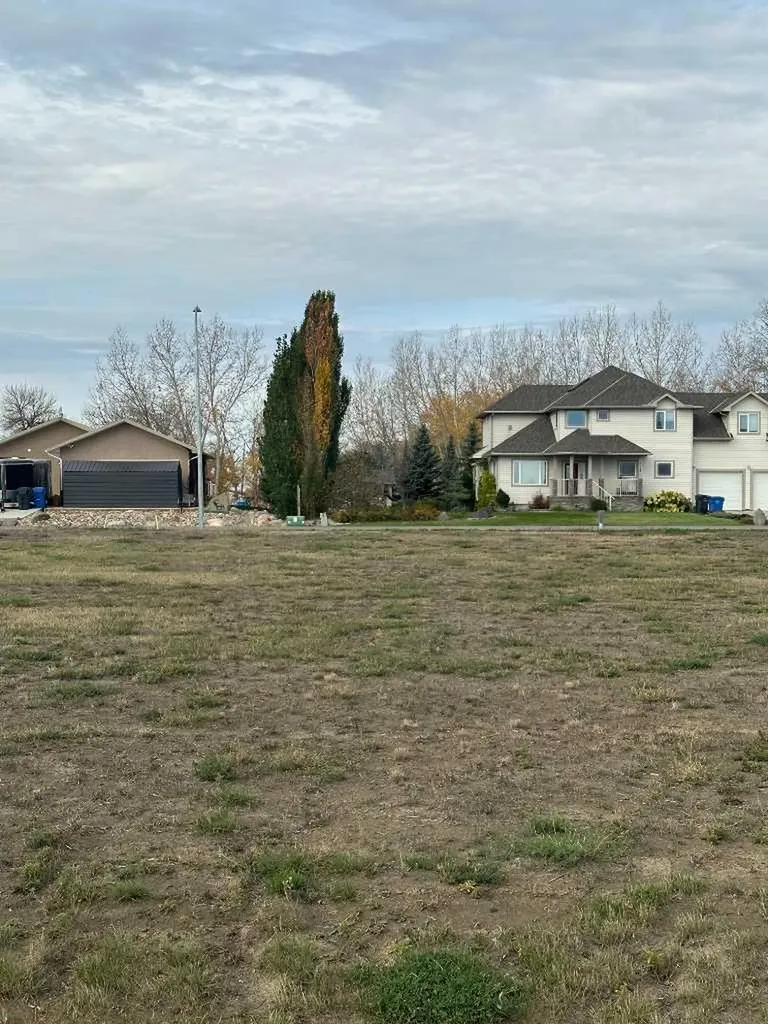 3013 13 Street Coaldale AB T1M 0E7