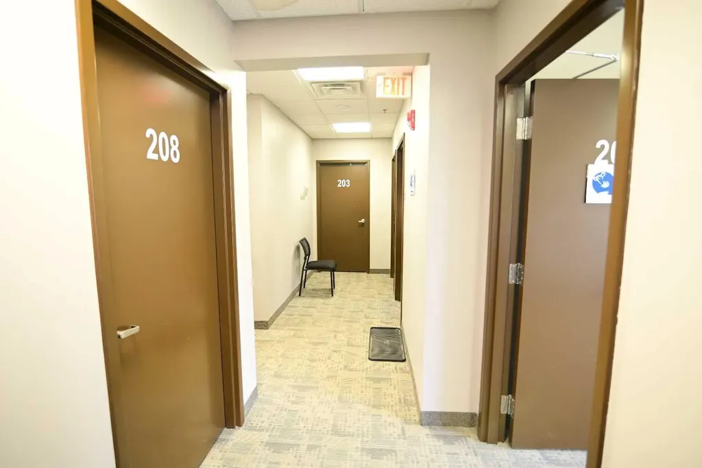 6108 Bowness Road NW Calgary AB T3B 0E1