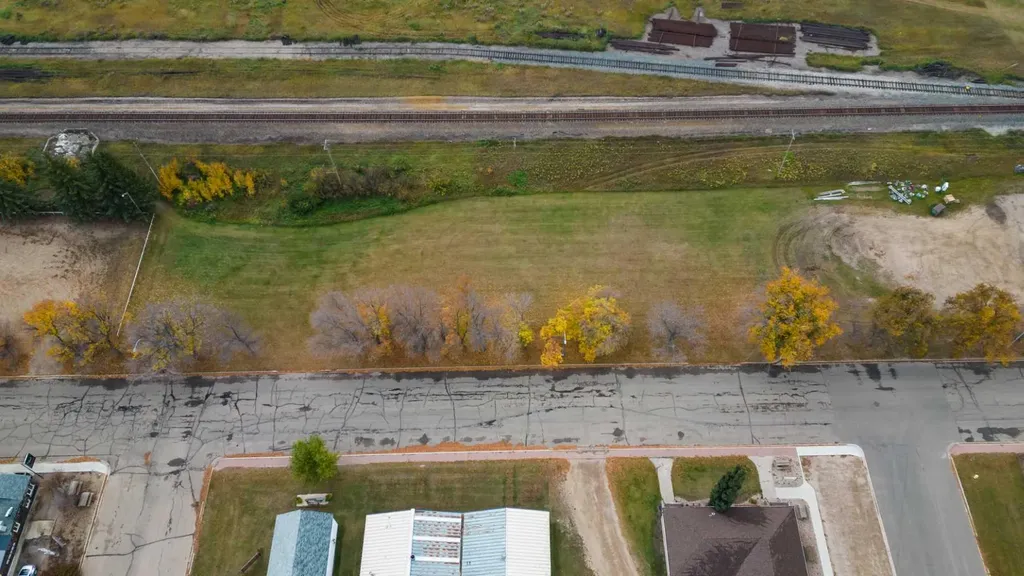 4806 48 Avenue Sedgewick AB T0B 4C0
