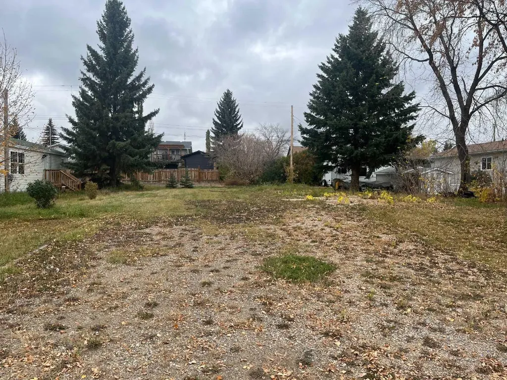5036 47 Street Hardisty AB T0B 1V0