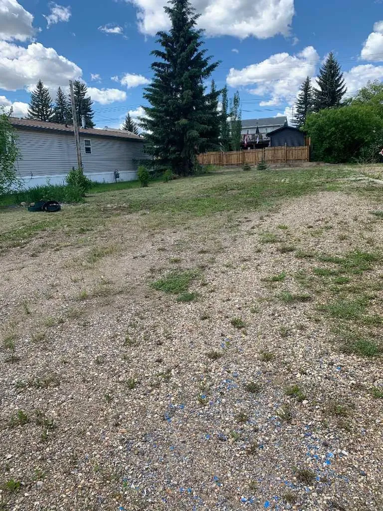 5036 47 Street Hardisty AB T0B 1V0