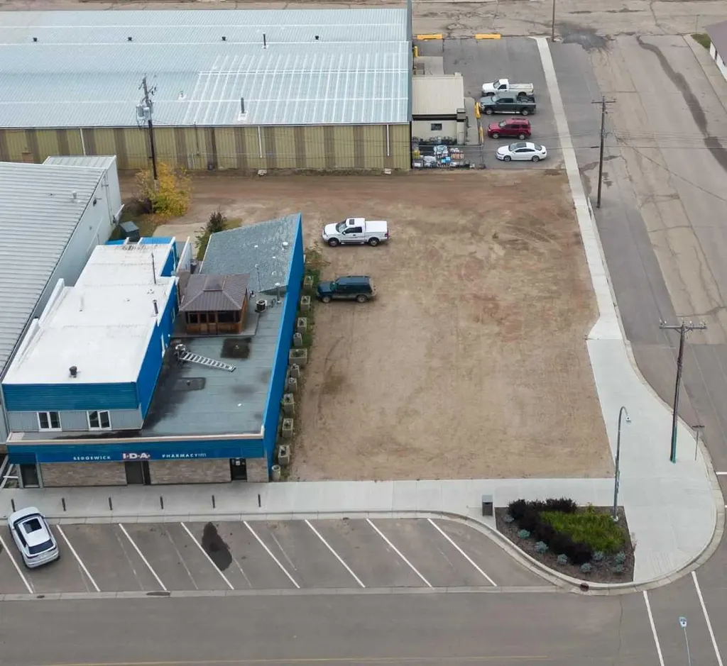 4851 47 Street Sedgewick AB T0B 4C0