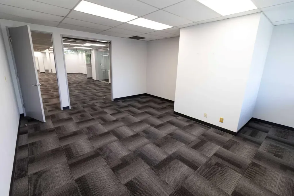 1530 27 Avenue NE Calgary AB T2E 7S6