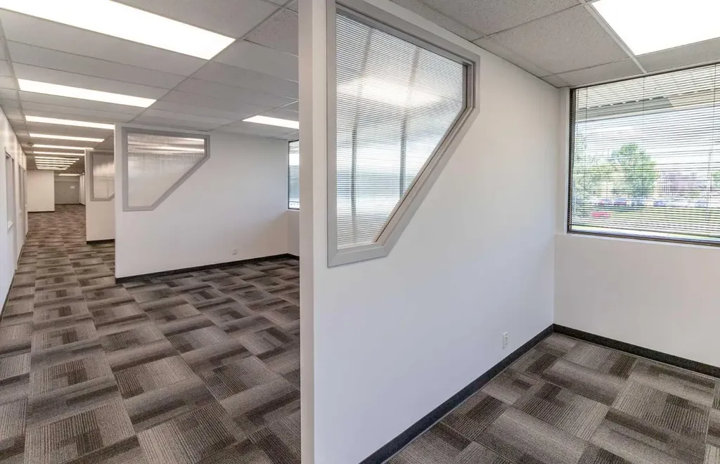 1530 27 Avenue NE Calgary AB T2E 7S6