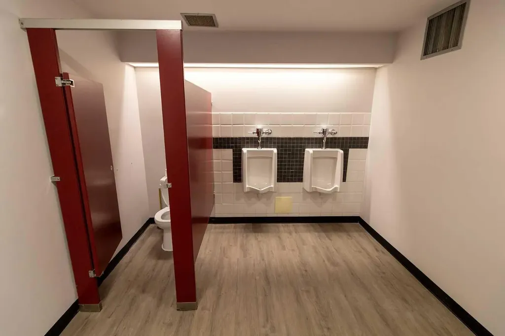 1530 27 Avenue NE Calgary AB T2E 7S6
