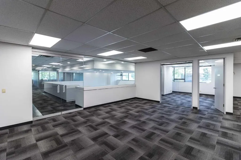 1530 27 Avenue NE Calgary AB T2E 7S6