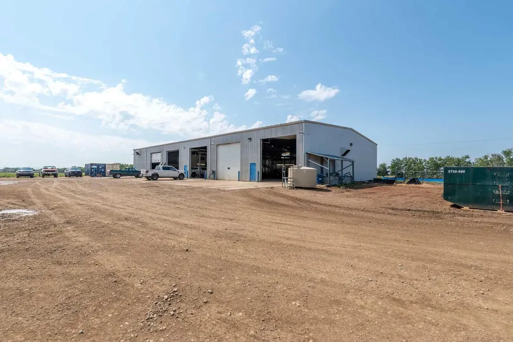 East Of Reinhart Ind. Park NW 9 Rural Vermilion River County Of AB T9V 3B9