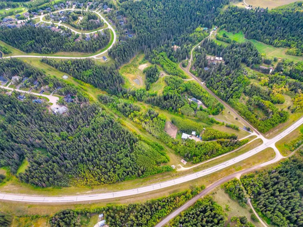 W:5 R:3 T:22 S:29 Q:nw Drive Rural Foothills County AB T0L 1W0