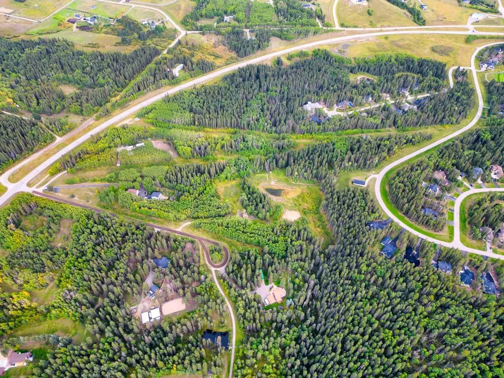 W:5 R:3 T:22 S:29 Q:nw Drive Rural Foothills County AB T0L 1W0