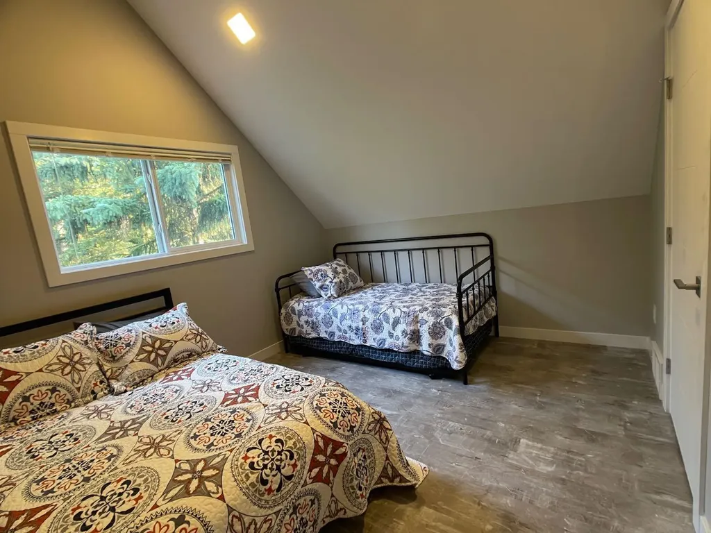 83 13415 Township 752a High Prairie AB T0G 1E0