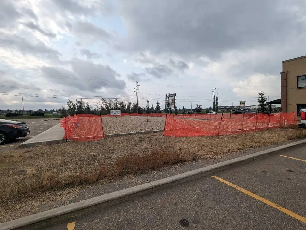 29 Beju Industrial Drive Sylvan Lake AB T4S 0B6