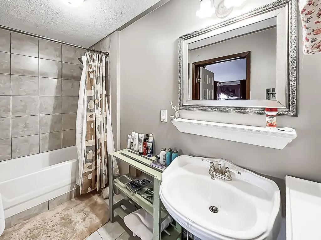 19132 Twp 825 Rural Northern Sunrise County AB T8S 1T1
