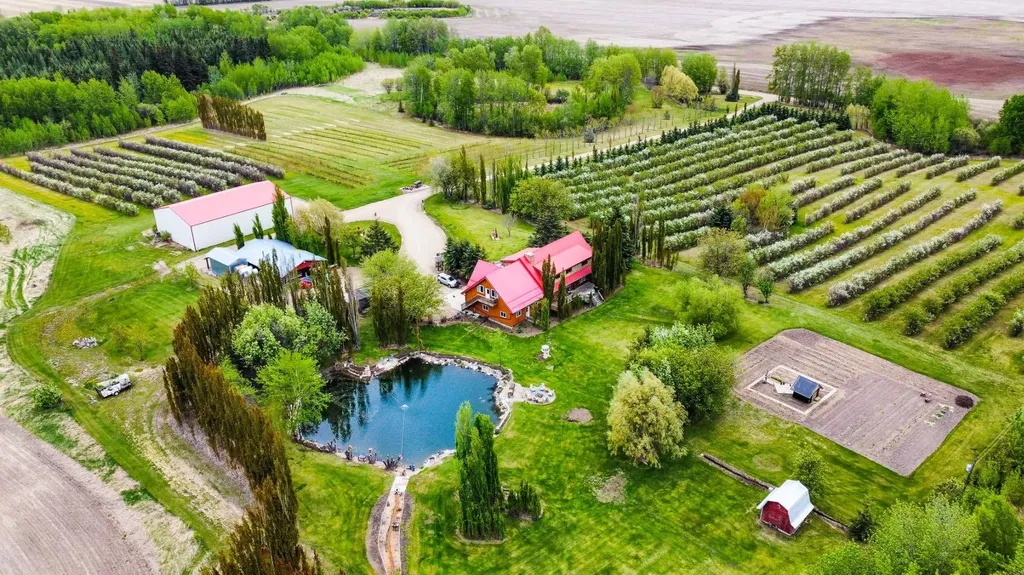 19132 Twp 825 Rural Northern Sunrise County AB T8S 1T1