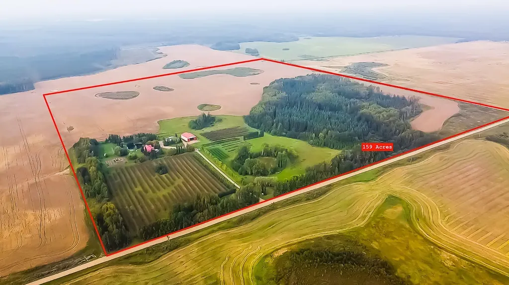 19132 Twp 825 Rural Northern Sunrise County AB T8S 1T1