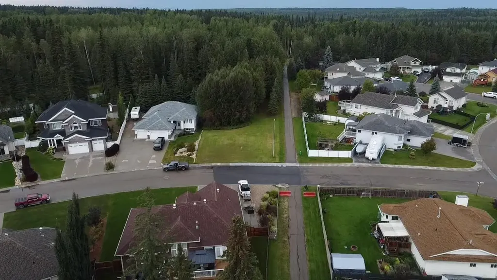 5600 16 Avenue Edson AB T7E 1X1