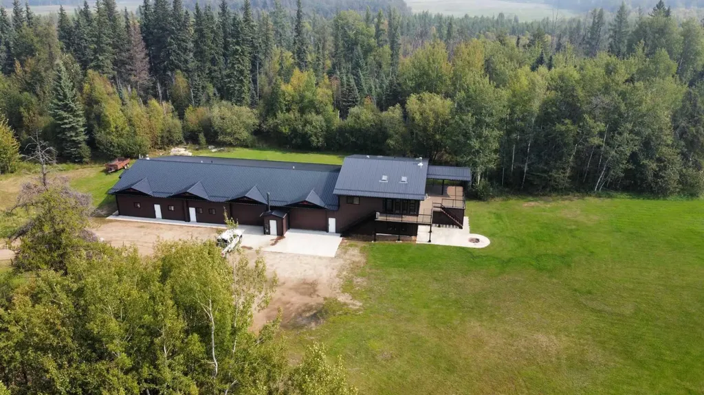 655059 Highway 813 Rural Athabasca County AB T9S 2A2