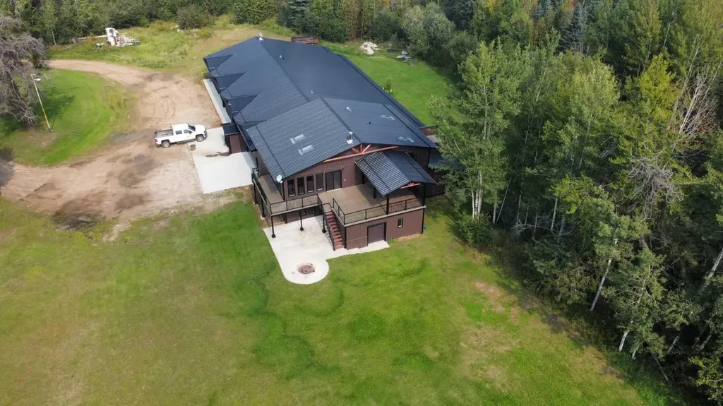 655059 Highway 813 Rural Athabasca County AB T9S 2A2