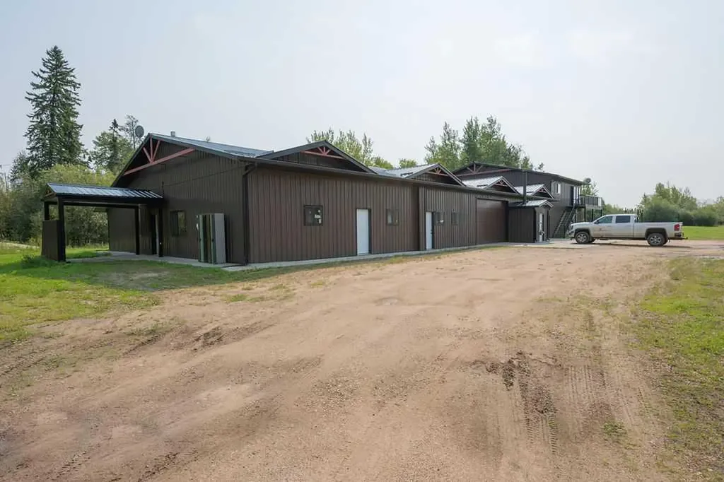 655059 Highway 813 Rural Athabasca County AB T9S 2A2