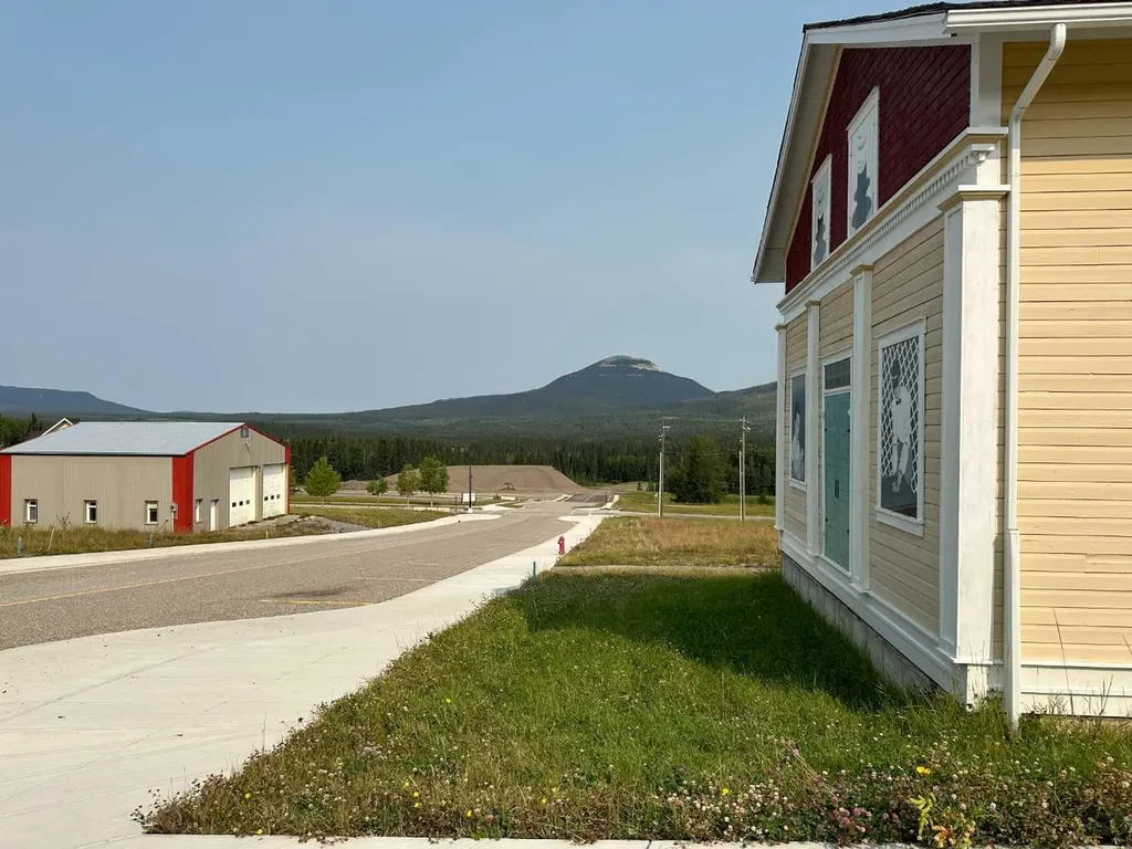 112 Centre Street Nordegg AB T0M 0H0