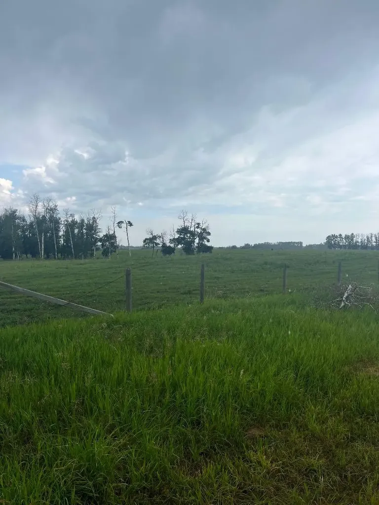 70 Acres SE Of Innisfial Rural Red Deer County AB T4S 0M6