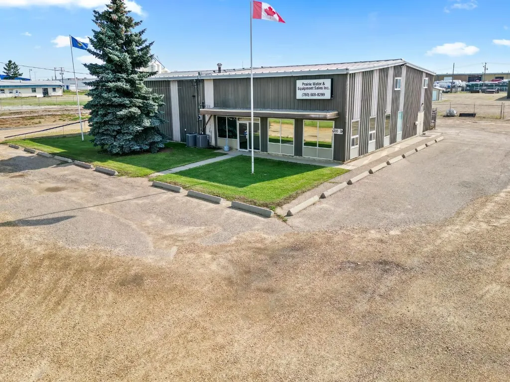 4707 39 Street Camrose AB T4V 2N6