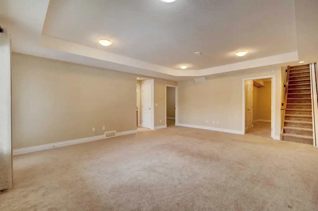 24 Garden Way Drumheller AB T0J 0Y5