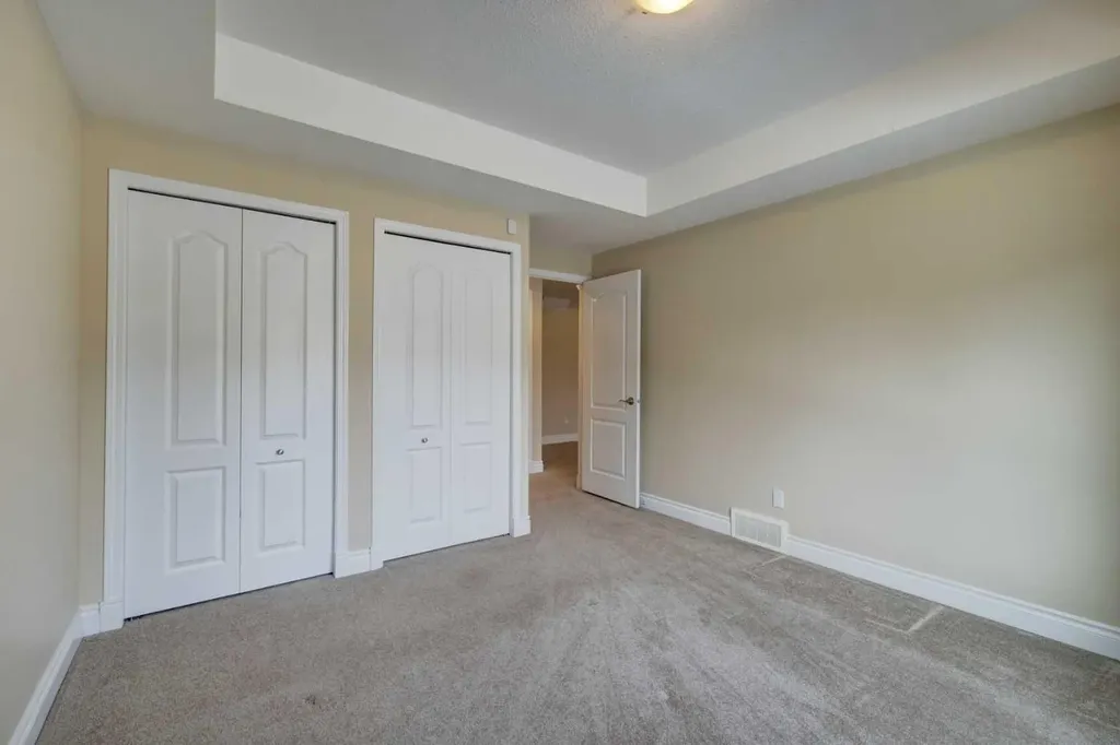 24 Garden Way Drumheller AB T0J 0Y5