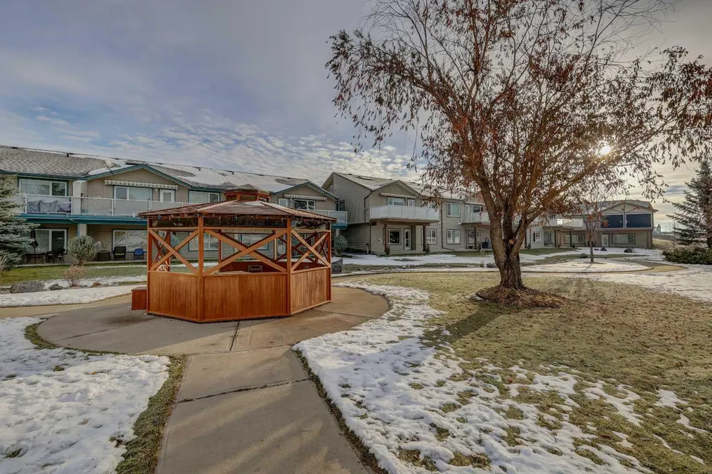 24 Garden Way Drumheller AB T0J 0Y5