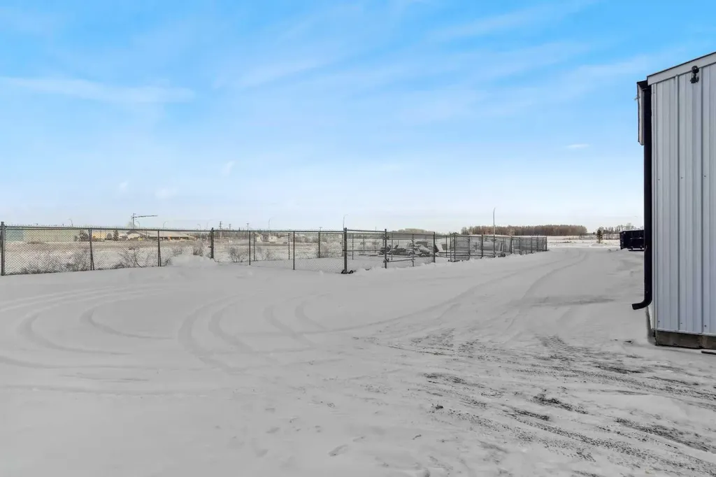 312 Energy Way Rural Red Deer County AB T0M1R0