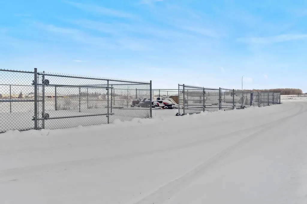 312 Energy Way Rural Red Deer County AB T0M1R0