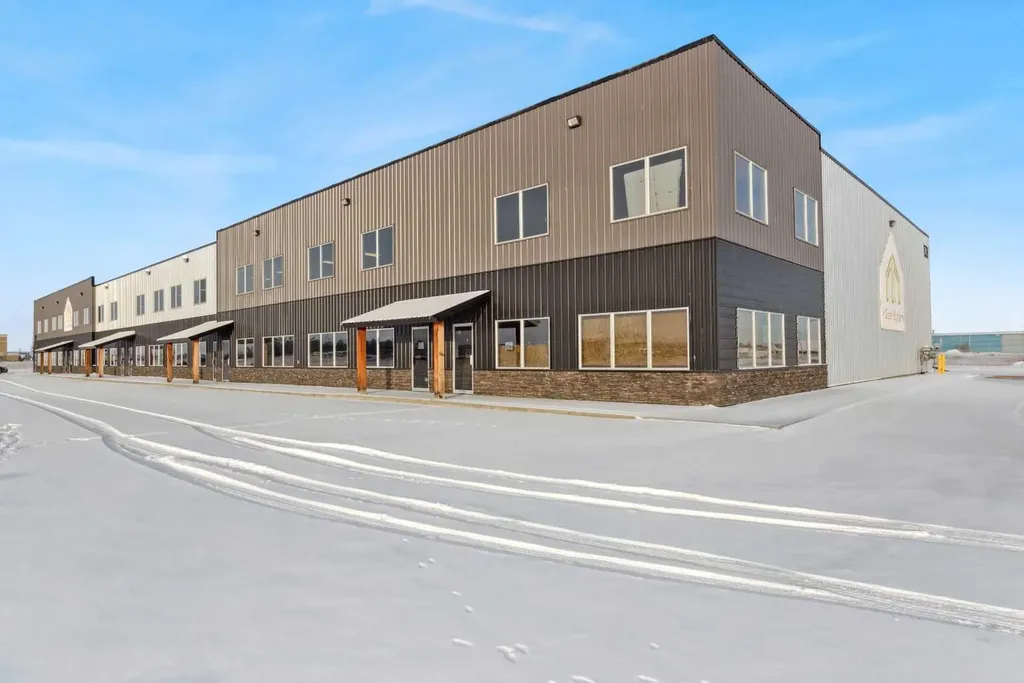 312 Energy Way Rural Red Deer County AB T0M1R0