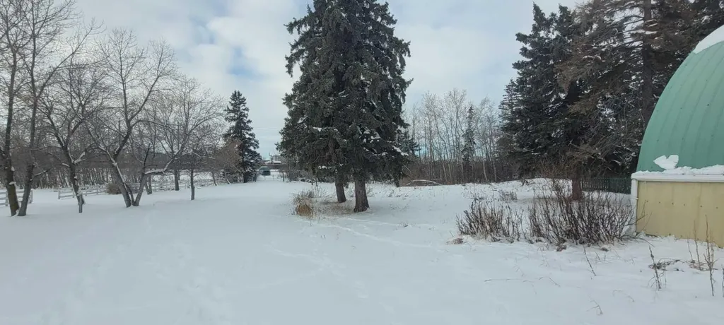 38449 Highway 20 Sylvan Lake AB T4S1Z7