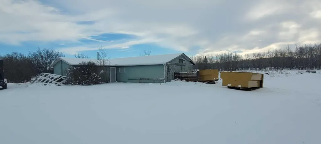 38449 Highway 20 Sylvan Lake AB T4S1Z7