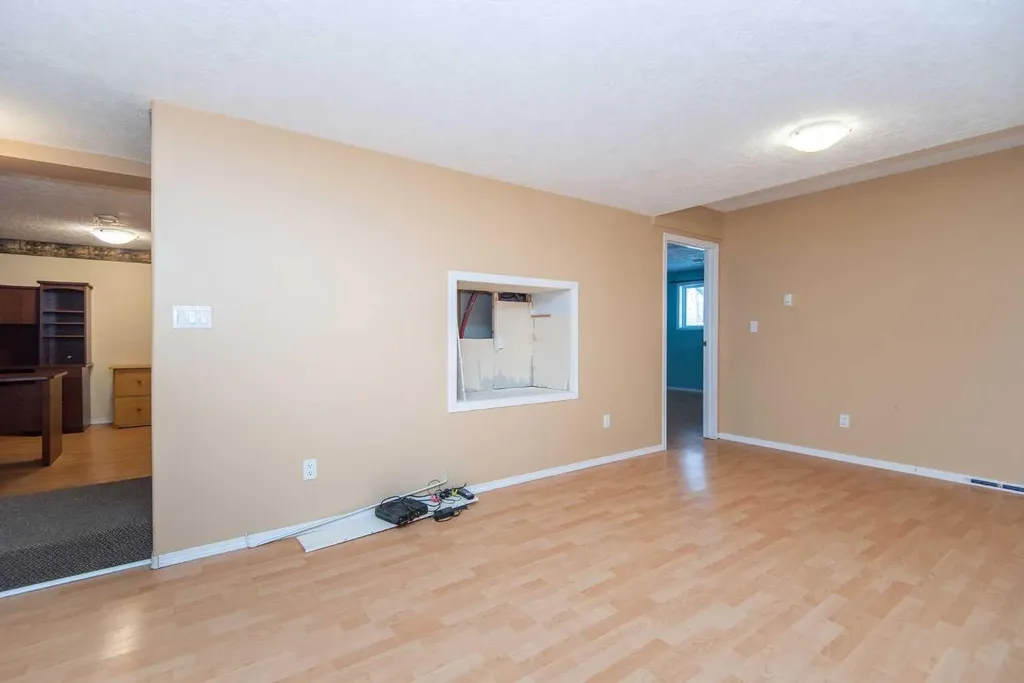 3402 3 Township Road 392 Rural Lacombe County AB T0M 0X0