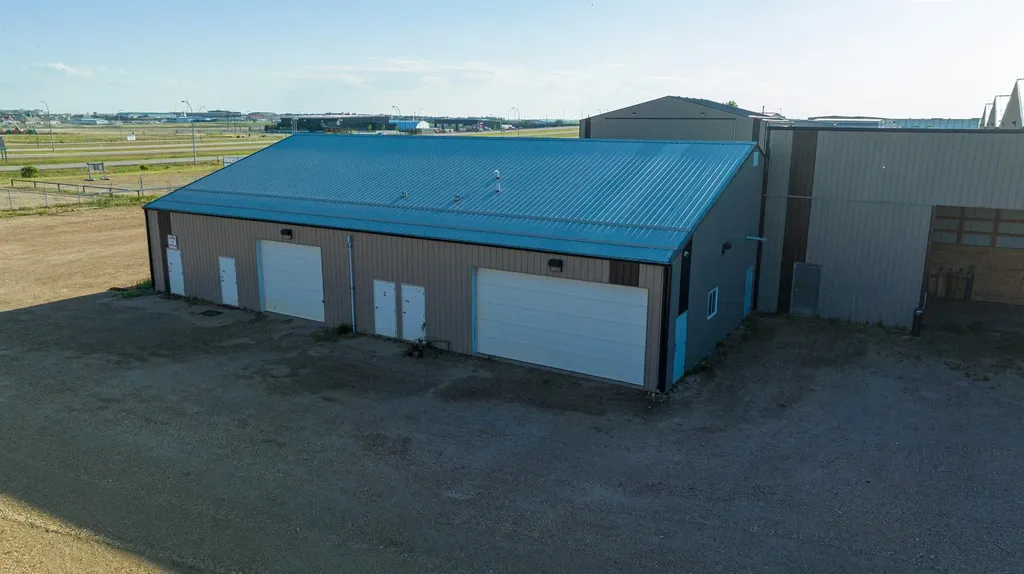 6901 96 Street Clairmont AB T8X 5B3