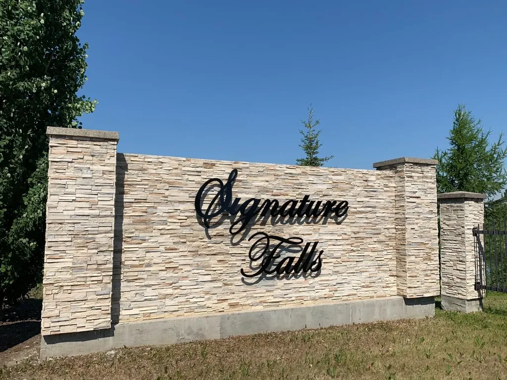 7125 85 Street Grande Prairie AB T8X 0N8