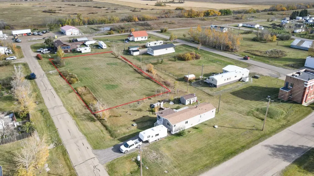 204 2nd Street Gadsby AB T0C 1K0