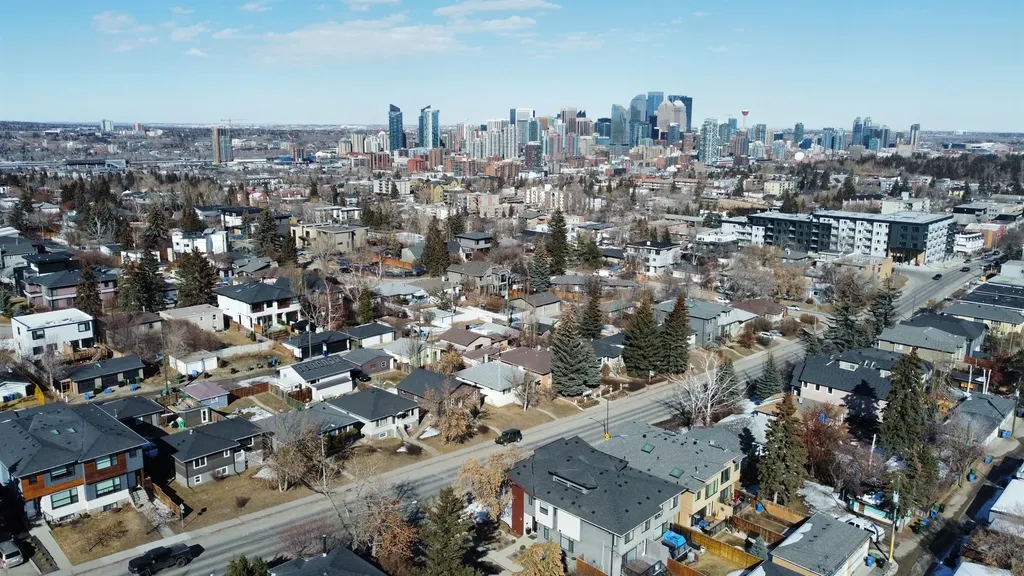 1920 To 1948 26 Avenue SW Calgary AB T2T 1E3